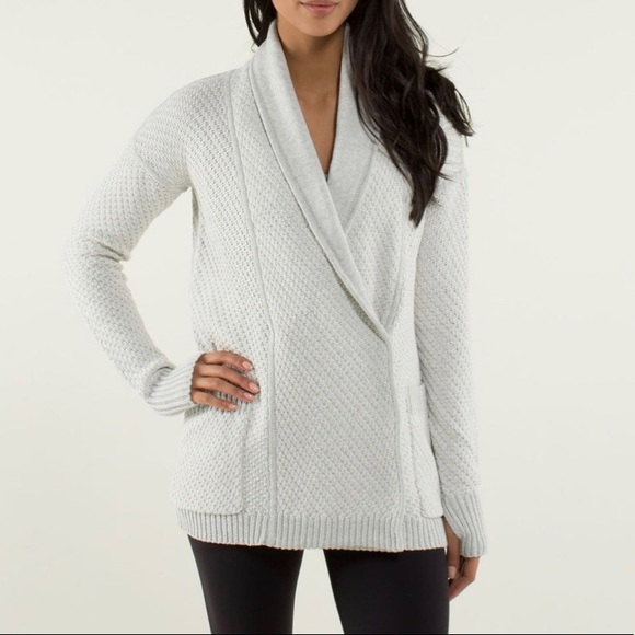 Lululemon Post Practice Cardi - Picture 4 of 9